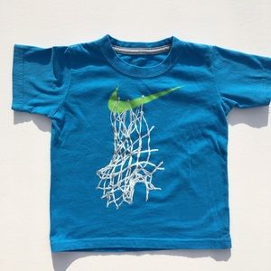 Boys 3T Nike t-shirt